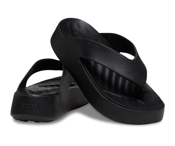 Women Crocs Getaway Platform Flip
