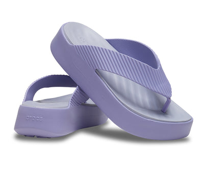 Women Crocs Getaway Groove Platform Flip